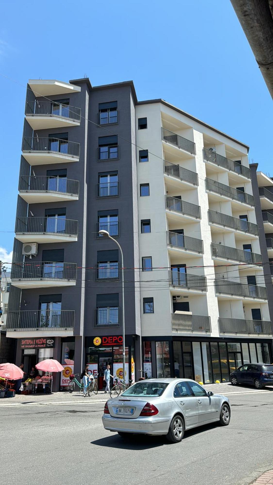 Apartment In City Center Shkodër Esterno foto