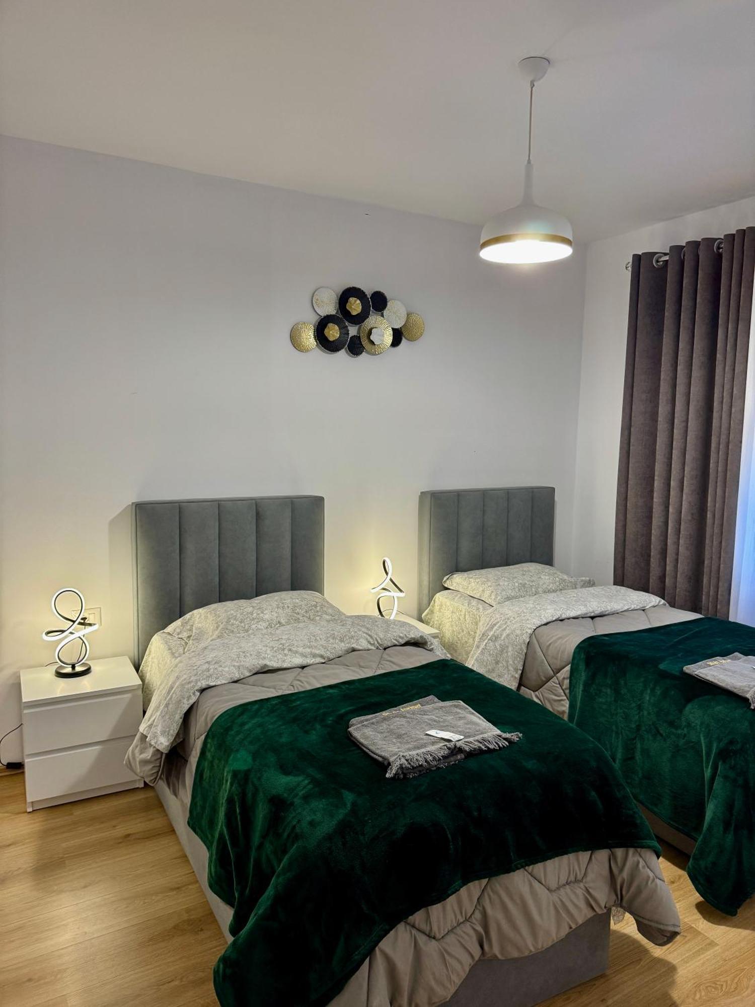 Apartment In City Center Shkodër Esterno foto